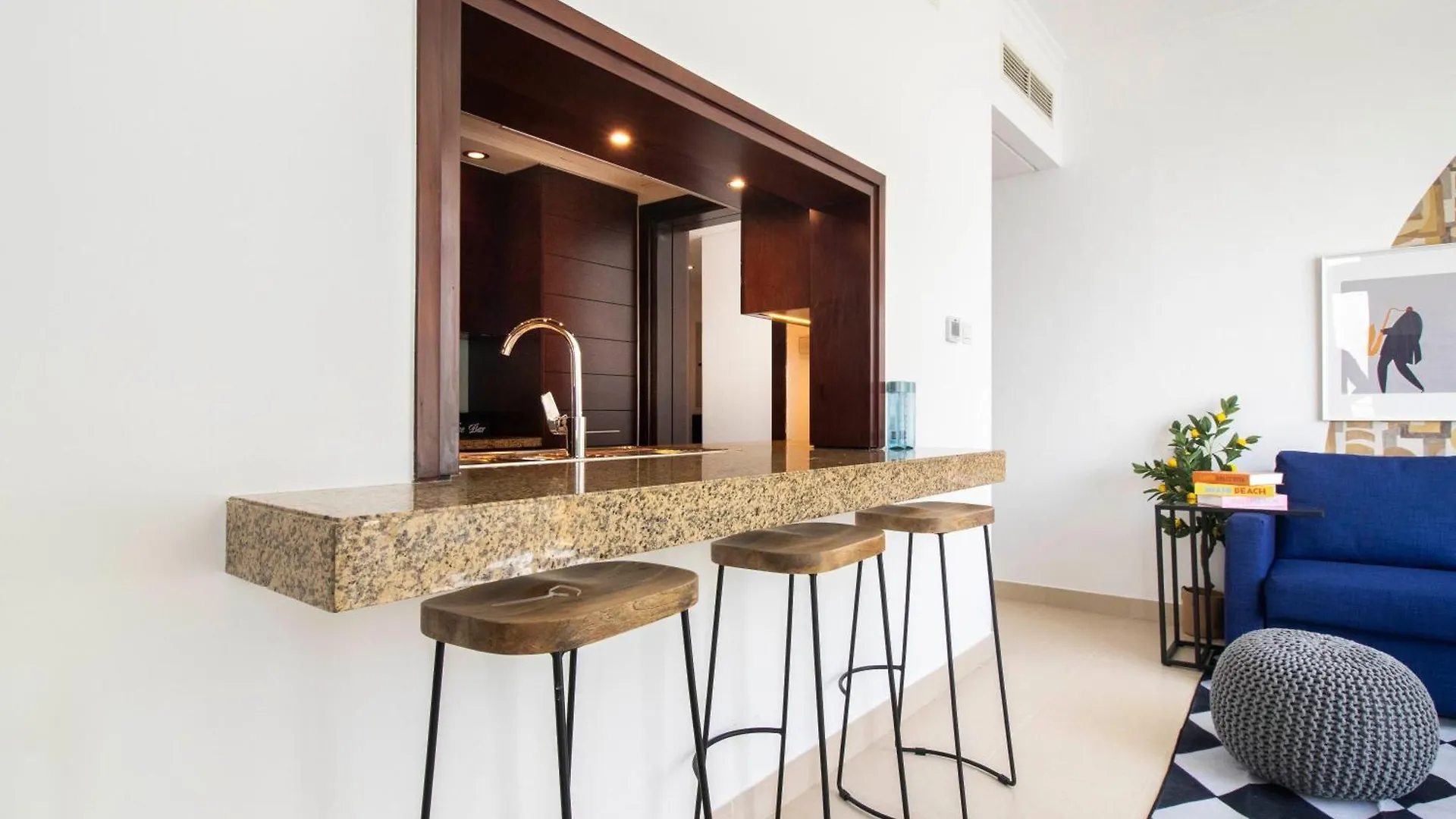 Spacious 2Br In Downtown In High Floor Ντουμπάι